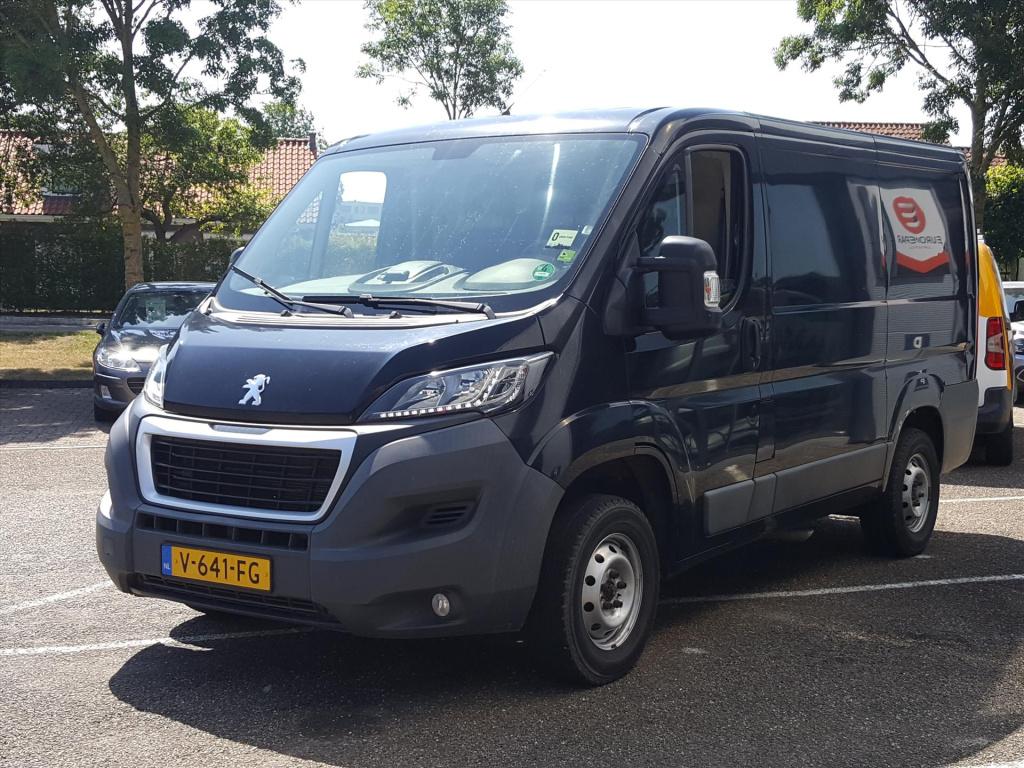 Peugeot Boxer 330 l1h1 bluehdi130pk premium pack led | camera | airco | nav