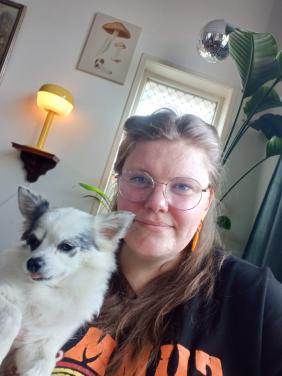 Ervaren honden oppas in huiselijke omgeving