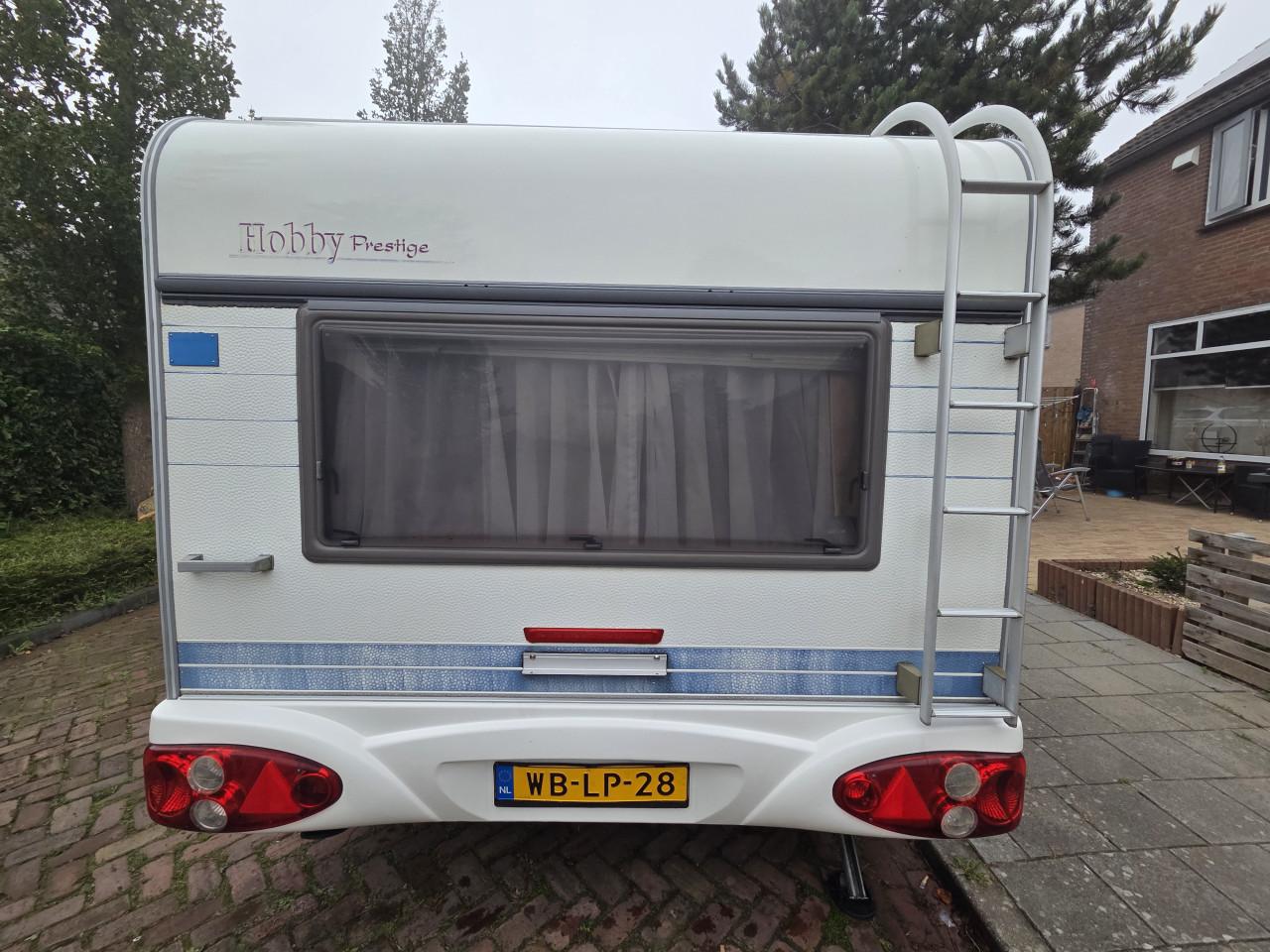 Hobby prestige 495 met voortent