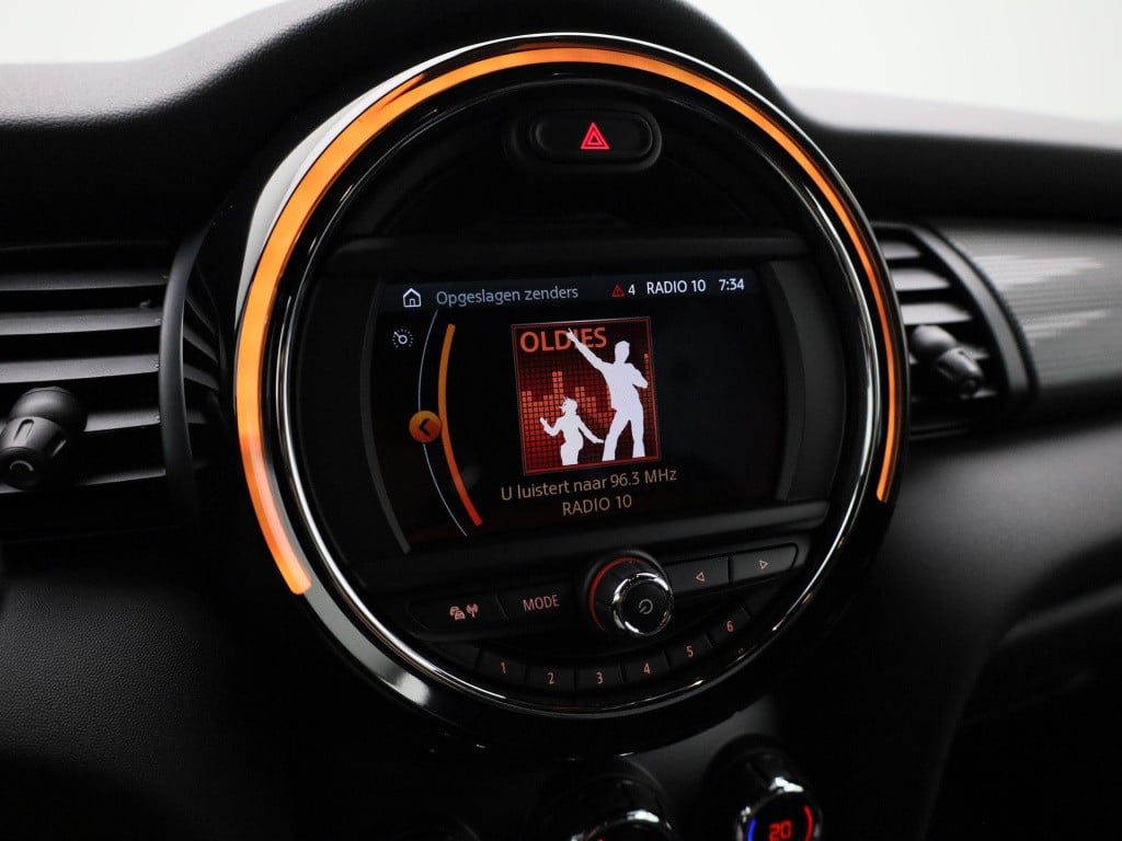 Mini Cooper mini 1.5 pepper | automaat | lage km stand | apple carplay / an