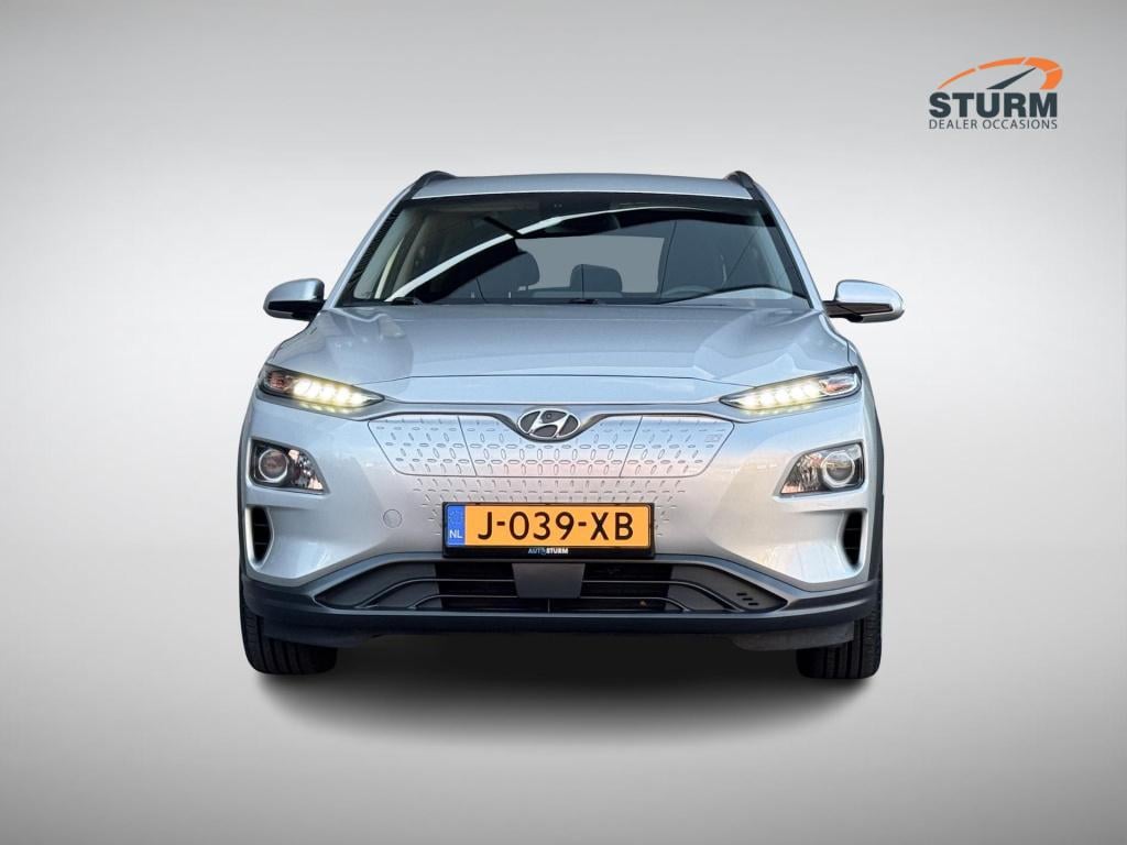 Hyundai Kona ev fashion 64 kwh 3-fase lader, soh 96%!