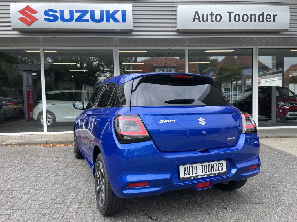 Suzuki Swift 1.2 style smart hybrid