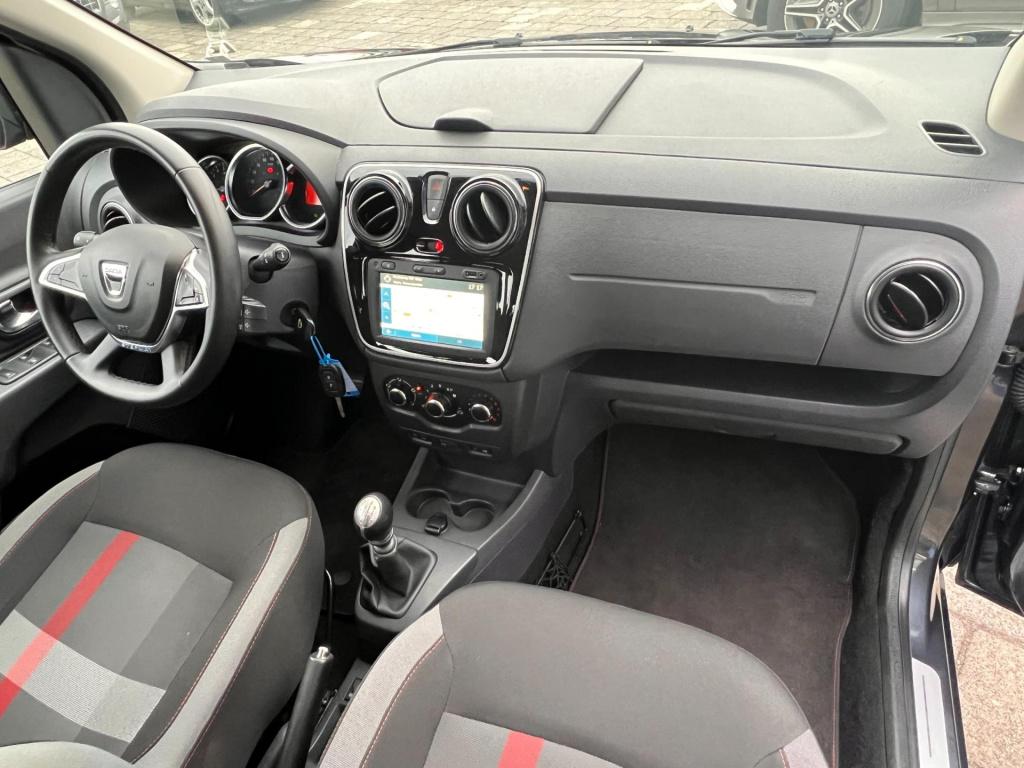 Dacia Lodgy 1.3 tce tech road 7p. navi, trekhaak enz..