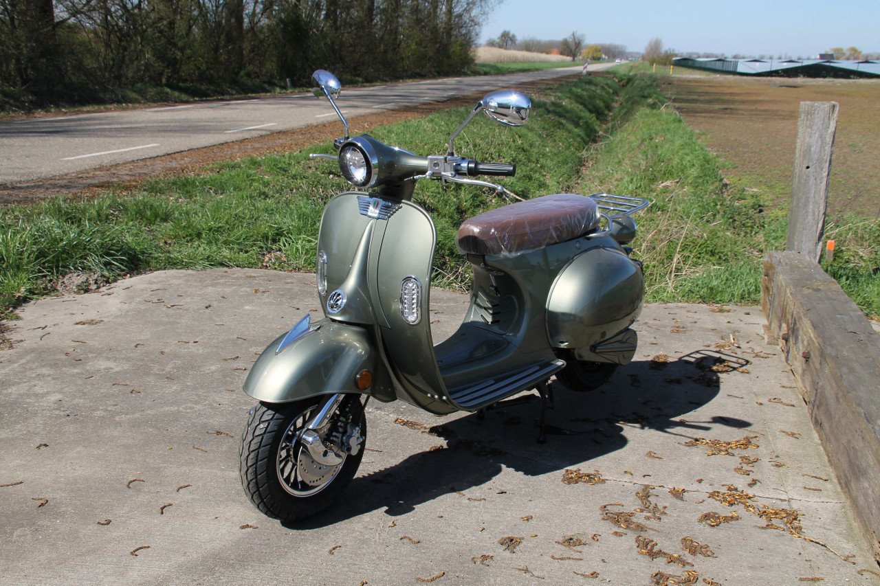 Nieuwe Etalian elektrische scooters - nu met 25% korting!