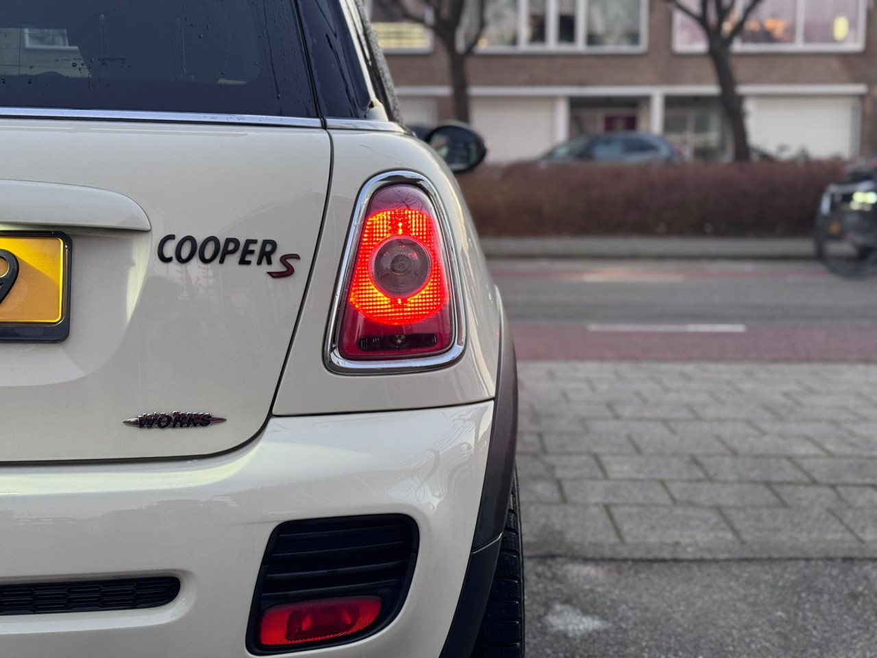 Mini 1.6 16V John Cooper Works S 275pk