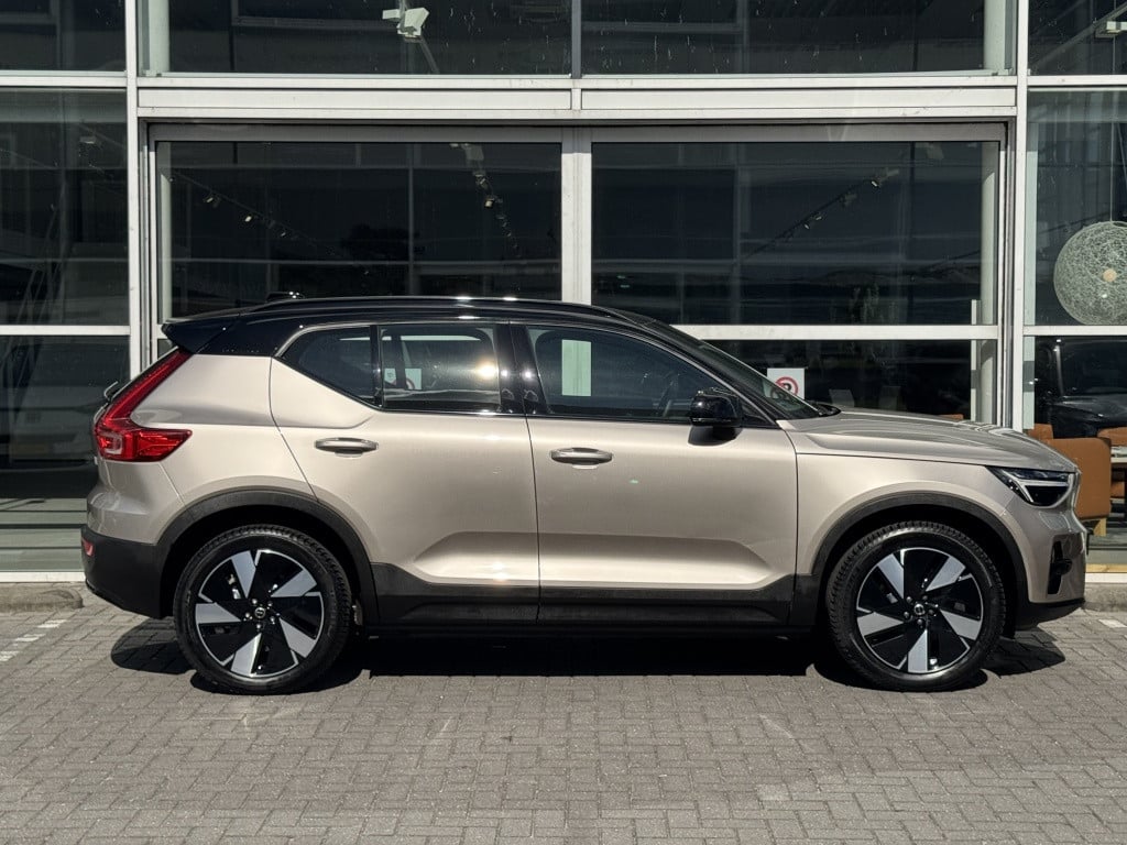 Volvo XC40 extended plus 82 kwh/252pk| adap.cruise| trekhaak| camera