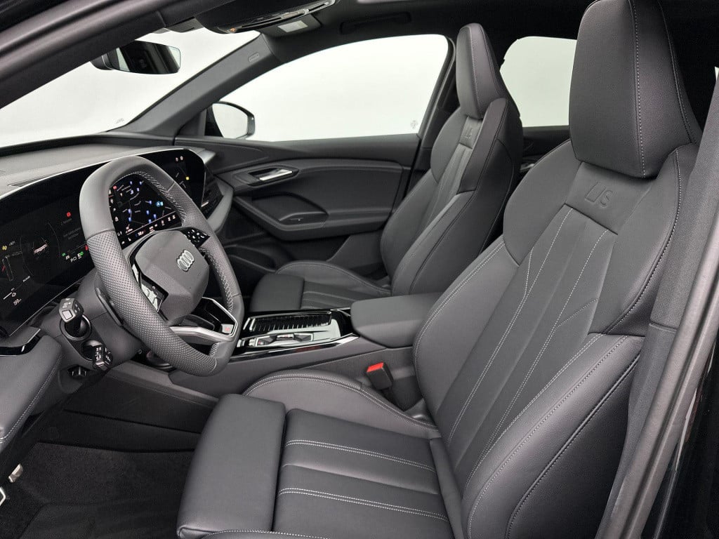Audi Q6 E-tron sportback s edition e-tron perf 100kwh 225 kw / 306 pk sport