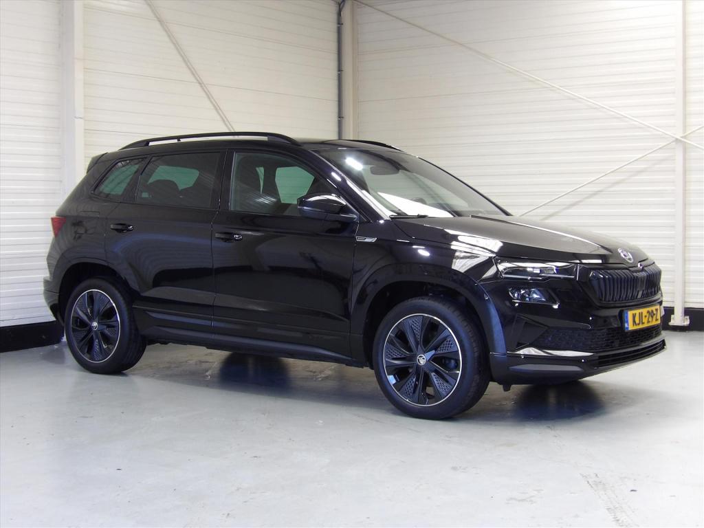 Skoda Karoq 1.5 tsi act greentech 150pk dsg-7 sportline business