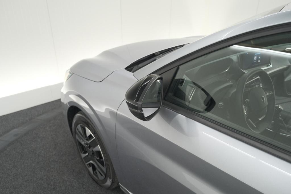 Peugeot 208 puretech 100 allure pack | nieuw model | apple carplay | parkee