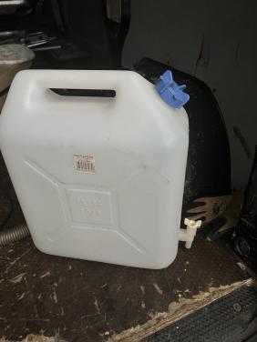 Jerrycan Met kraan 20 Liter Jerrycan voor water Wit