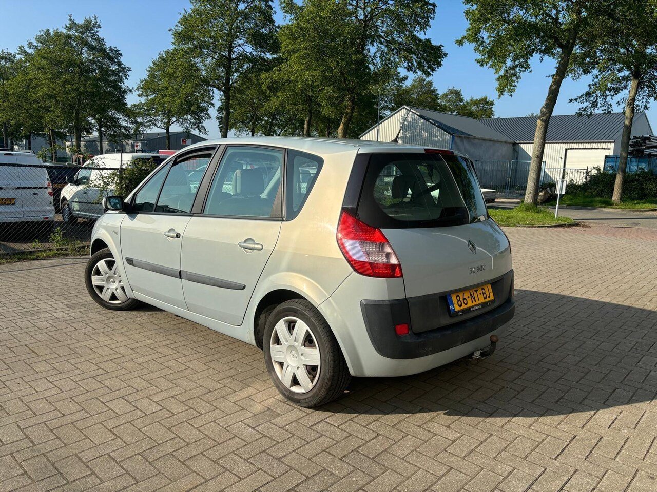 Renault Scénic 2.0-16V Dynamique Comfort