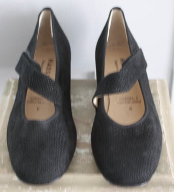 Zwarte pumps met stip maat 6K
