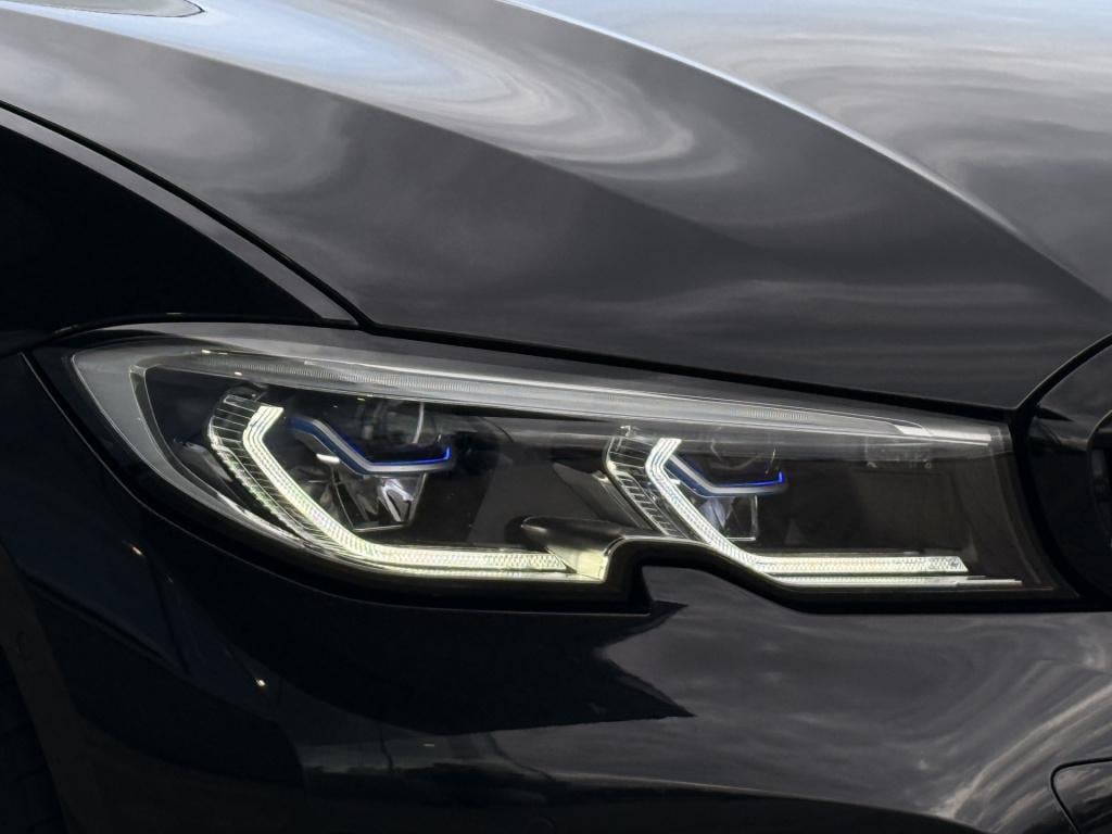 BMW 3-serie 318i business edition plus | acc | laser | leder | schuif/kante