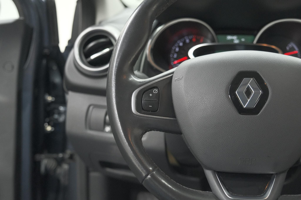 Renault Clio 1.2 limited | trekhaak | navigatie | parkeersensoren | climate