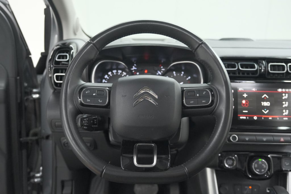 Citroen C3 Aircross puretech 110 eat6 shine | trekhaak | panoramadak | head