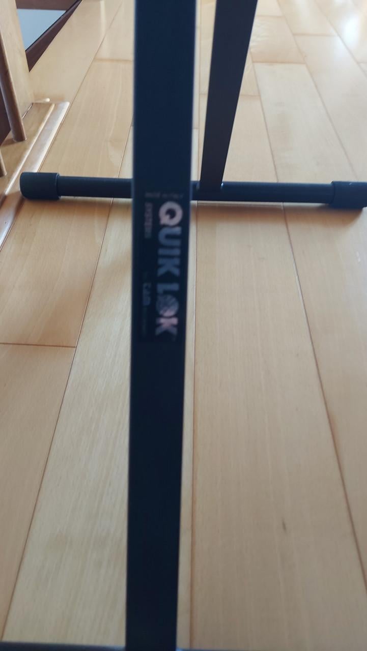 Keyboard Roland E-68 met keyboard statief