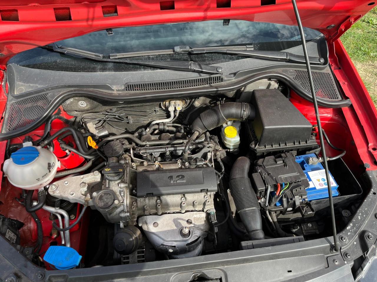 Volkswagen polo 1.2 12v 3 cilinder benzine