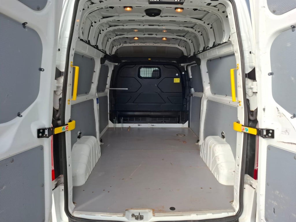 Ford Transit Custom 320 2.0 tdci l2h2 trend airco / cruise controle / verho