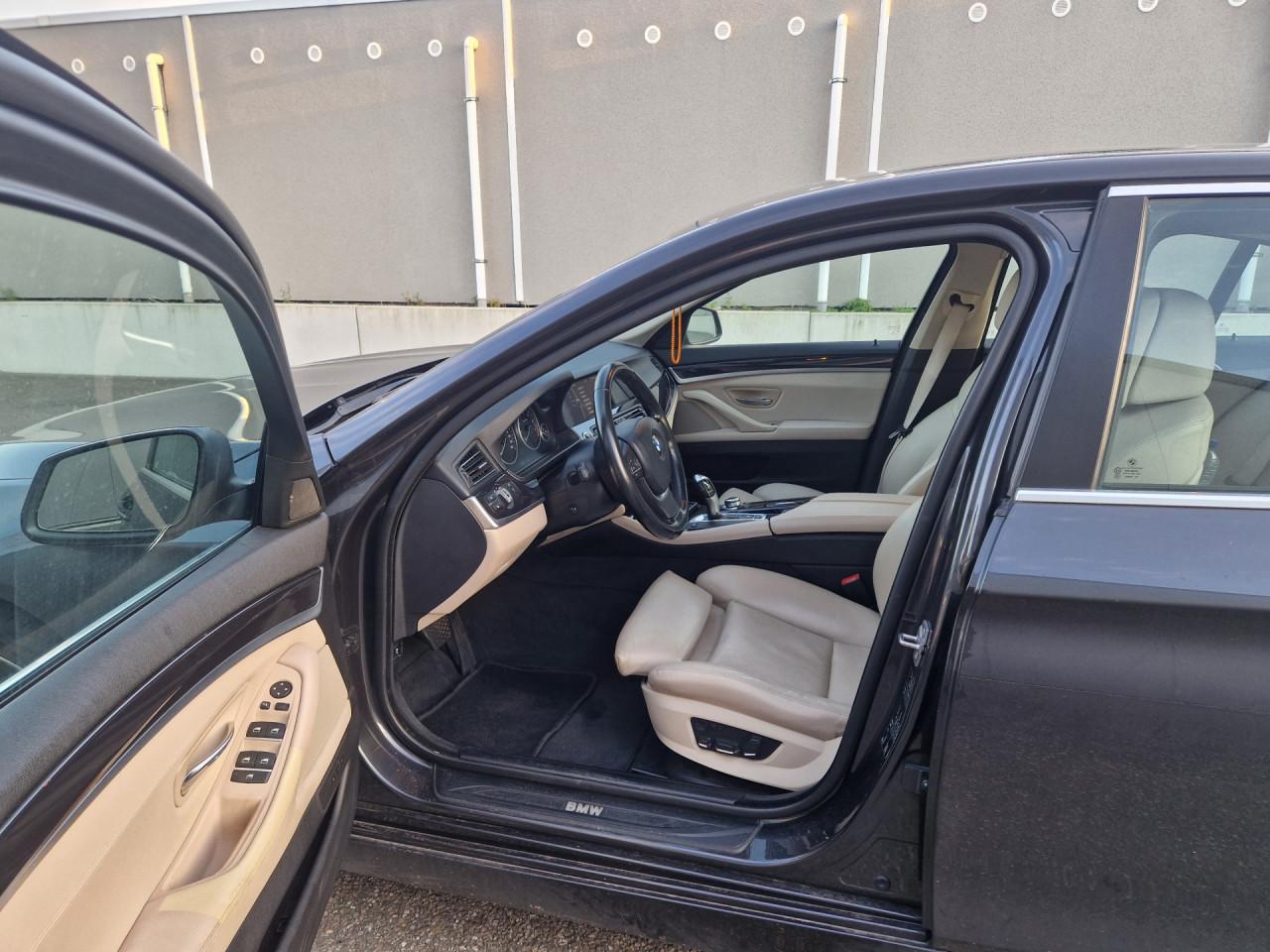 BMW 5-serie 528i High Executive