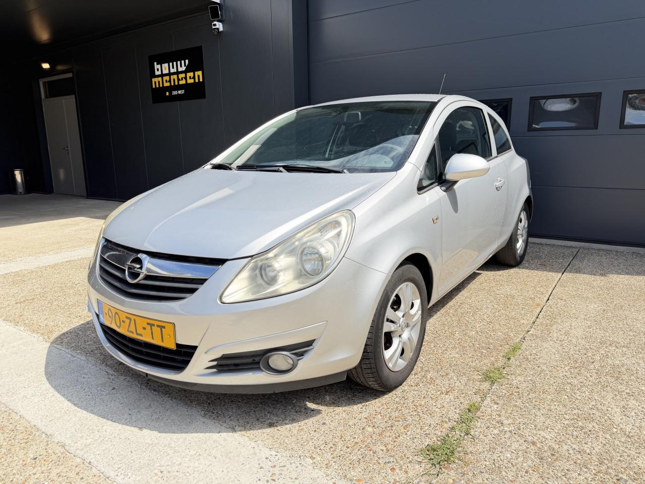 Opel Corsa 1.4 16V 66KW 3DRS 2008 Zilver Airco Apk Cruise Nap