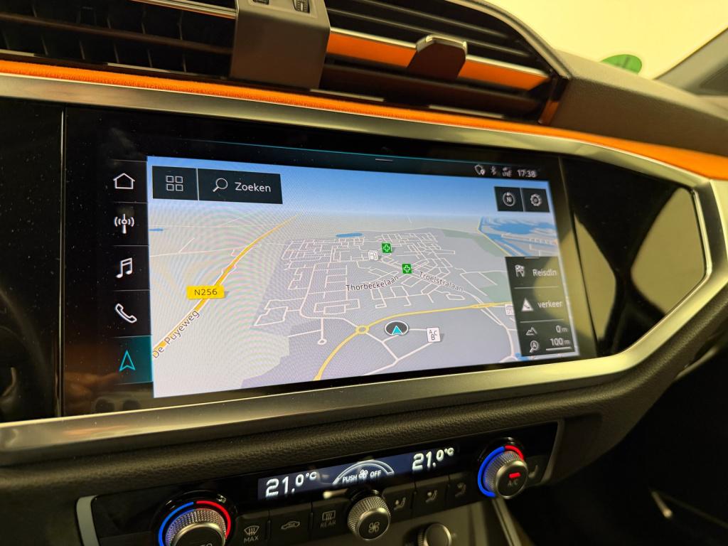 Audi Q3 35 tfsi edition one s-line | panoramadak | bang & olufsen | leer