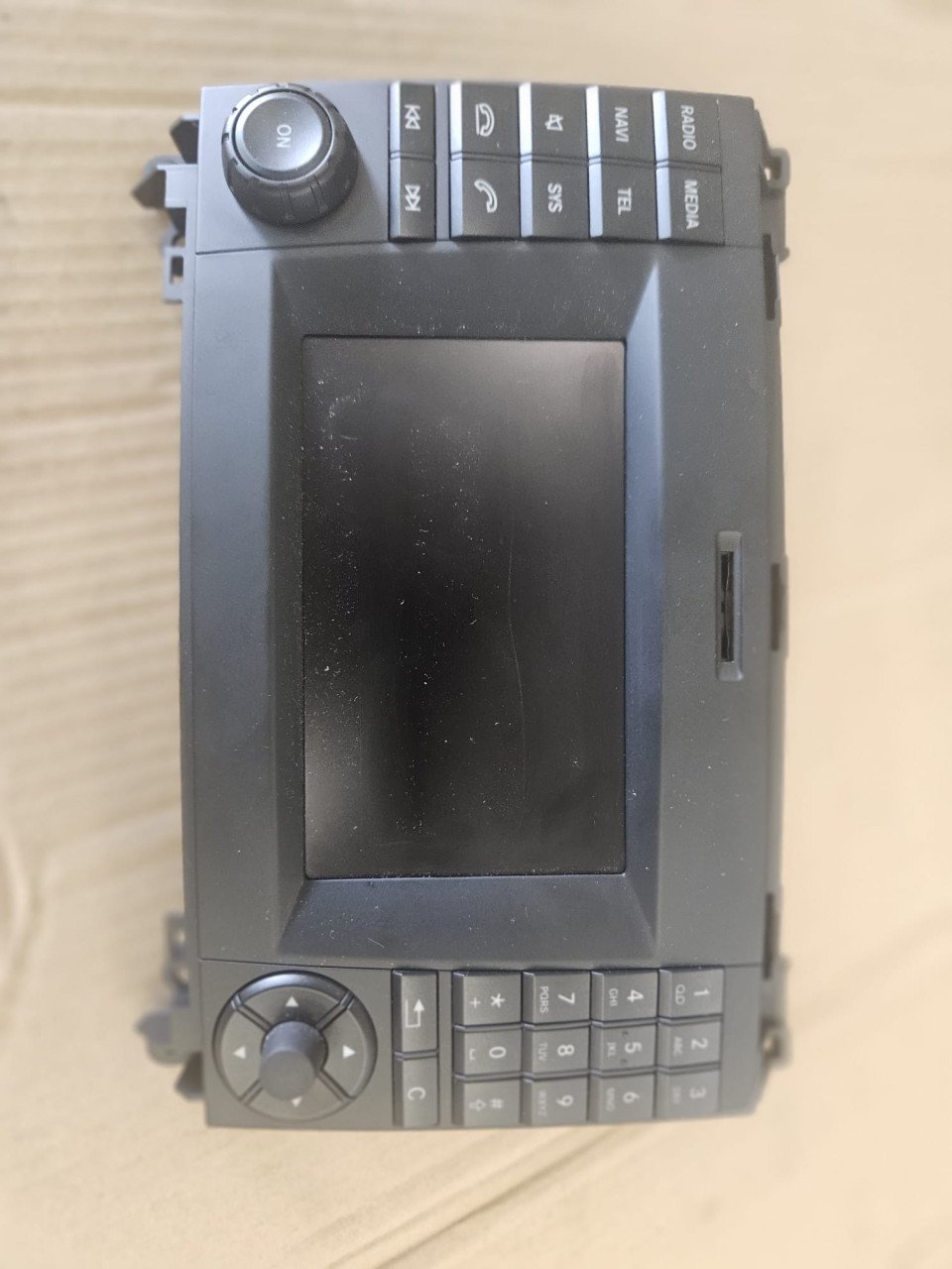 Mercedes-Benz auto radio z.g.a.n.