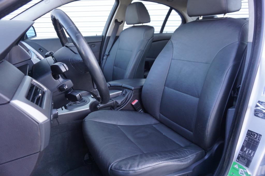 BMW 5 Serie 523i automaat - airco / navi / cruise / leder / pano / stoelver