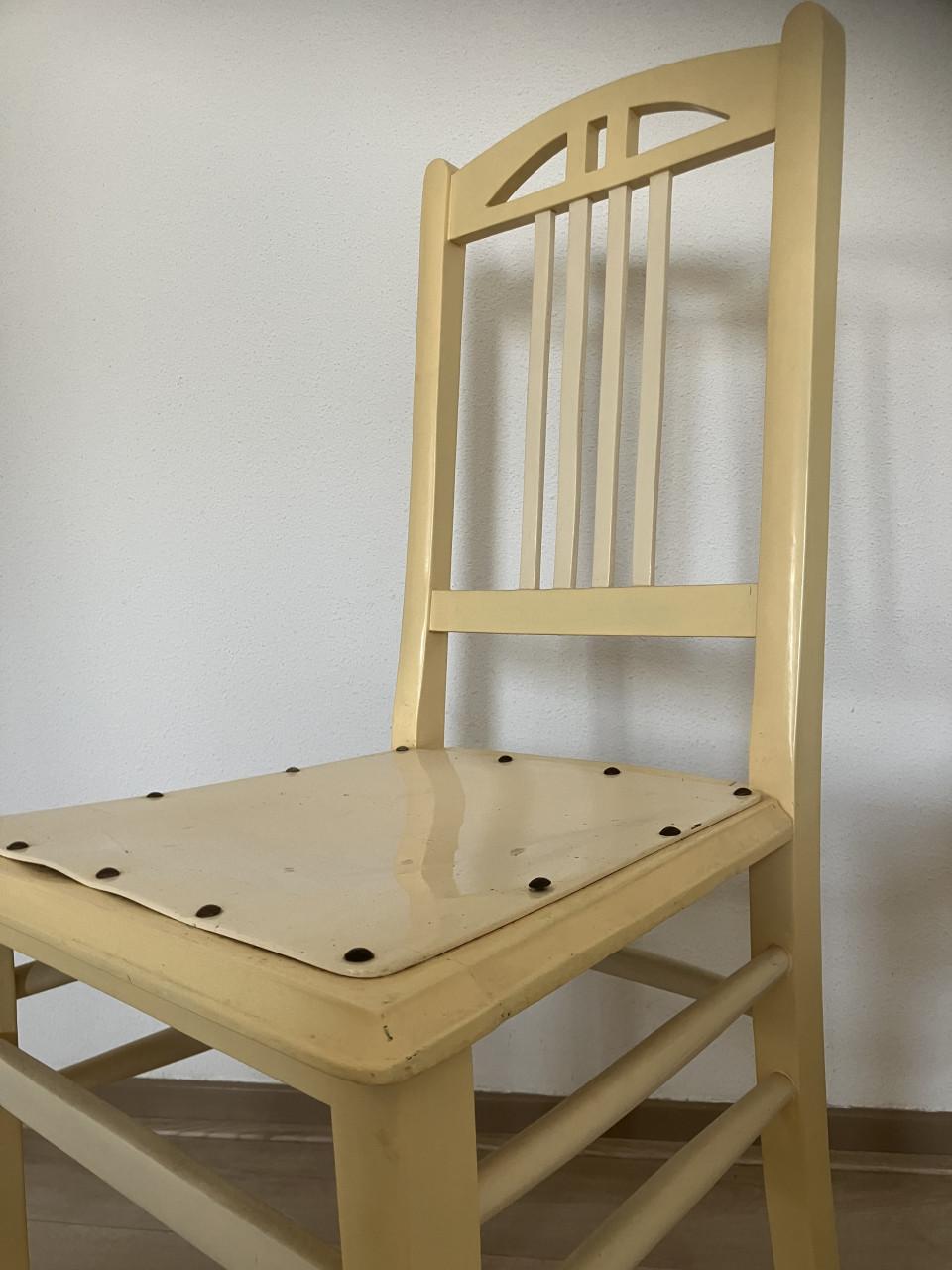 Stoel – eenvoudige brocante stoel 2 stuks