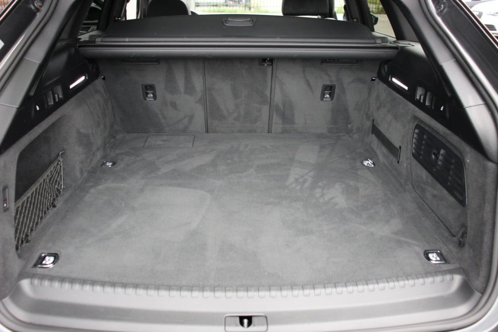 Audi A6 avant 55 tfsi e quattro competition s-line | pano. | 360 camera | h