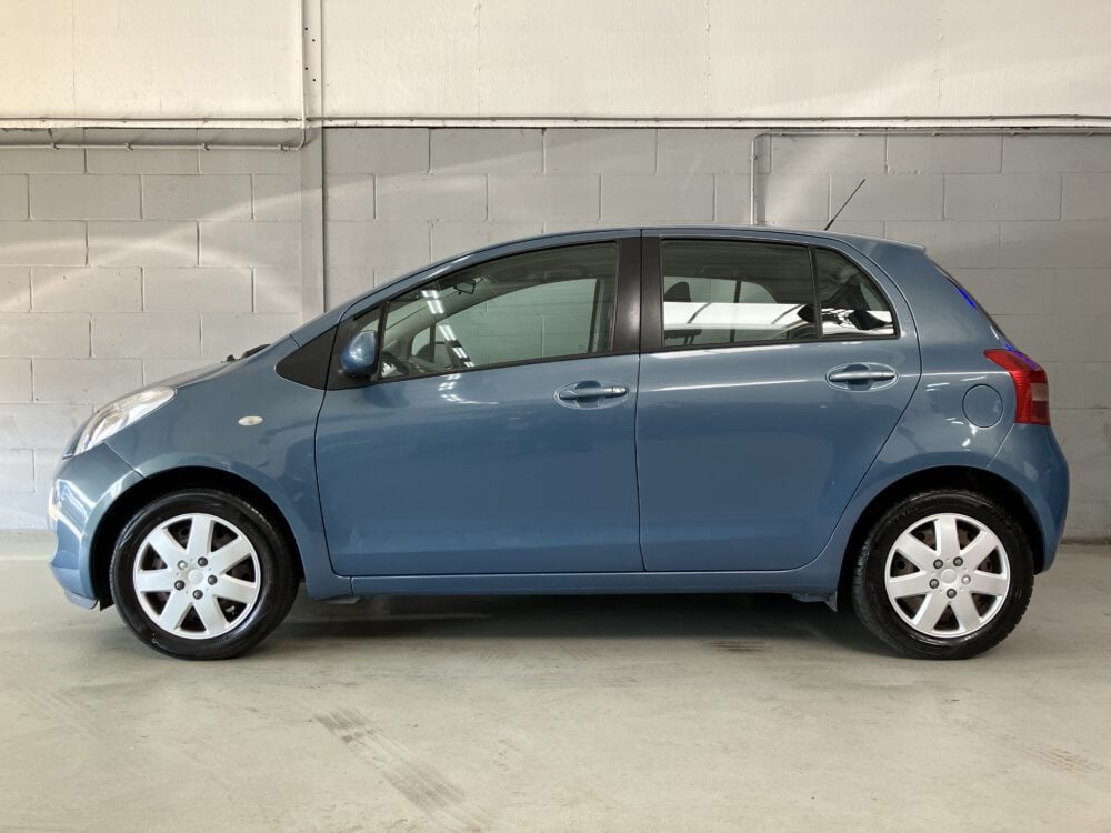 Toyota Yaris 1.3 VVTi Sol