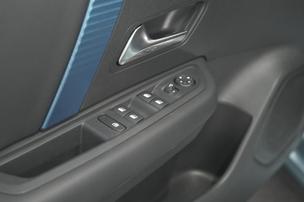 Citroen Ë-c4 feel pack 50 kwh | camera | apple carplay | parkeersensoren
