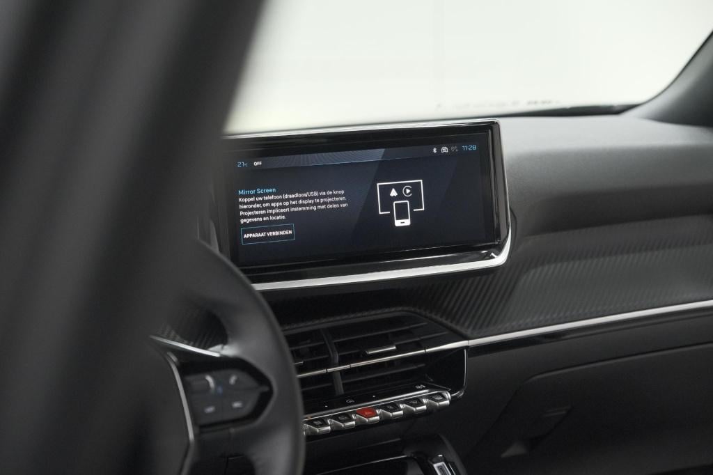 Peugeot 2008 puretech 100 allure | allseason banden | 360 camera | adaptiev