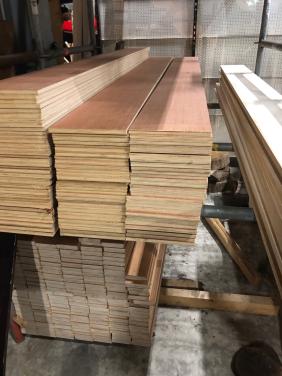 12 mm hardhout  2500 x 210 x 12 platen 20 stuks voor 25 euro