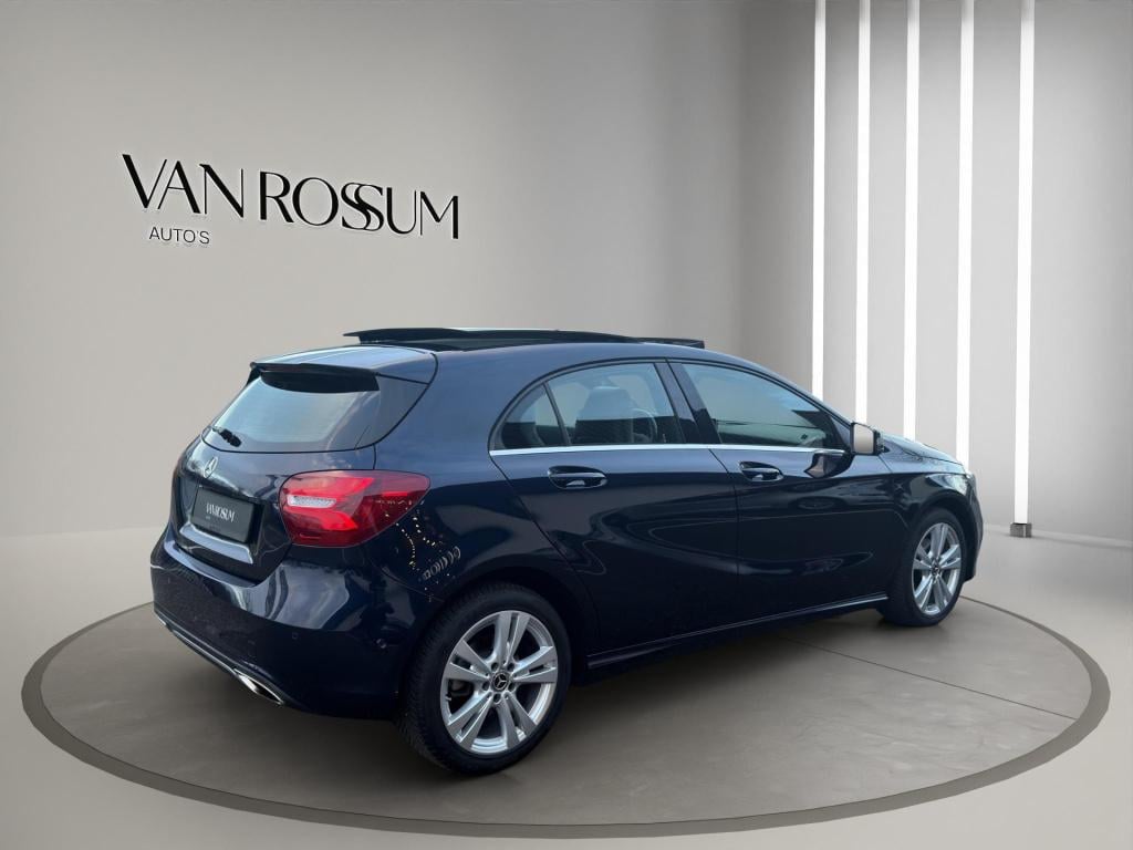 Mercedes-Benz A-Klasse a 180 urban pano automaat stoelverwarming 1e eigenaa