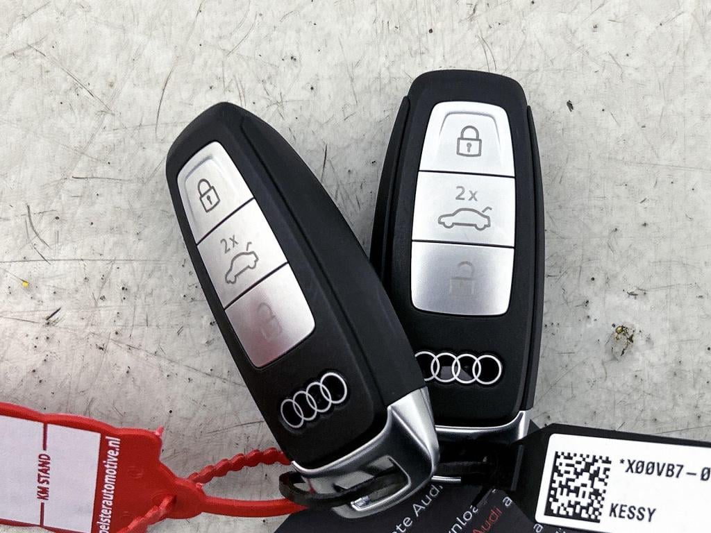 Audi A3 sportback 45 tfsi e s edition competition | automaat | panoramadak 