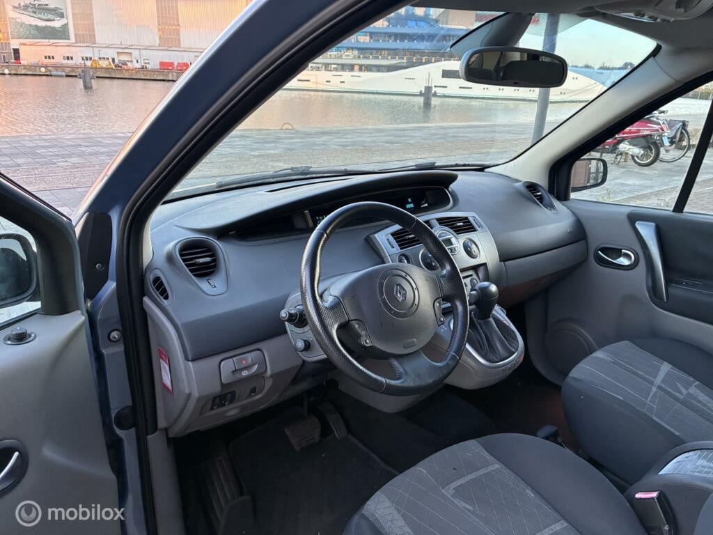 Renault Scenic 1.6-16V Automaat Airco km117.584 Nap BJ2006