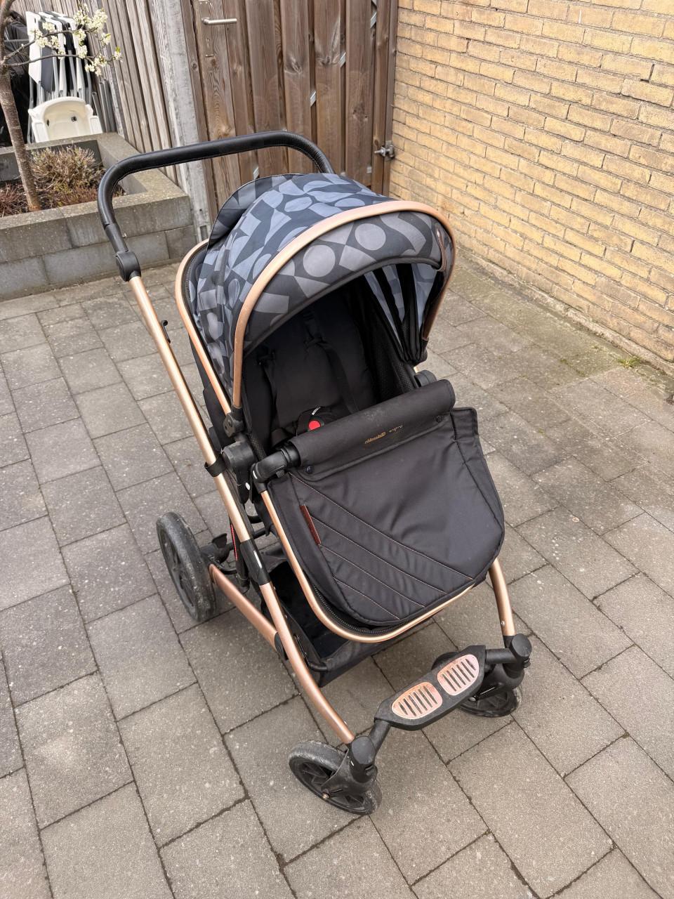 Chipolino Kinderwagen