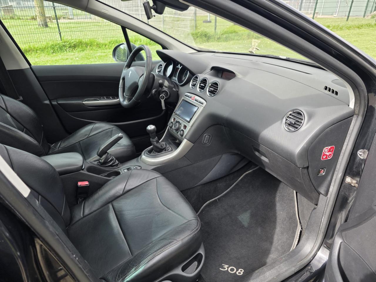 Peugeot 308 SW 1.6 VTi XS Première Pano dak! 2 de eigenaar!