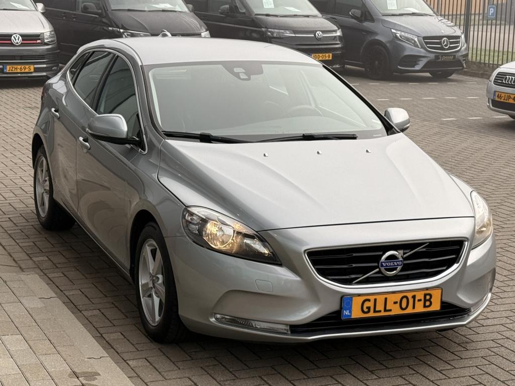 Volvo V40 1.6 t2 | cruise | navi | achteruitrijcamera