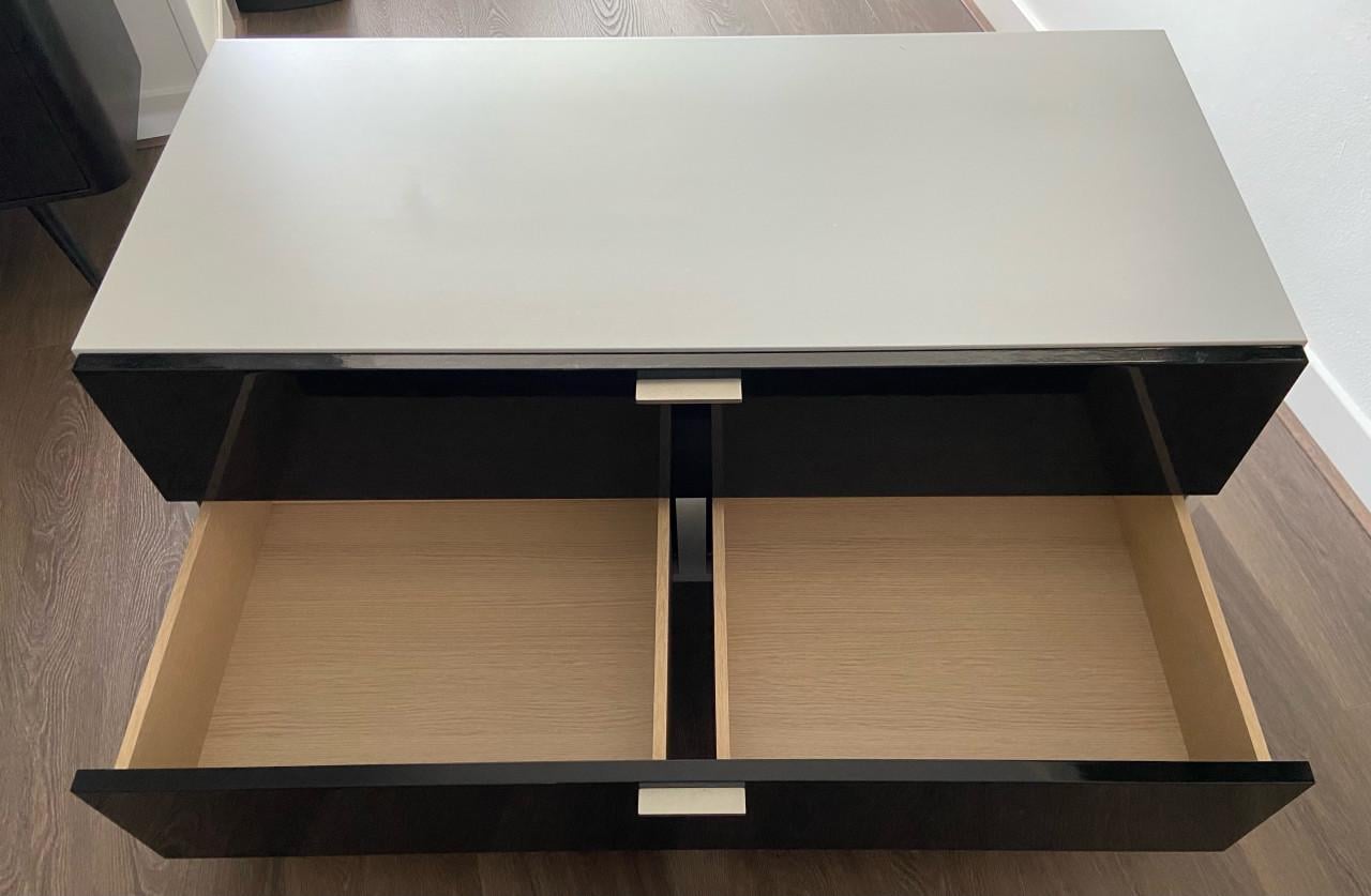 Design lage kast 47 h x 56 d x 120 l cm