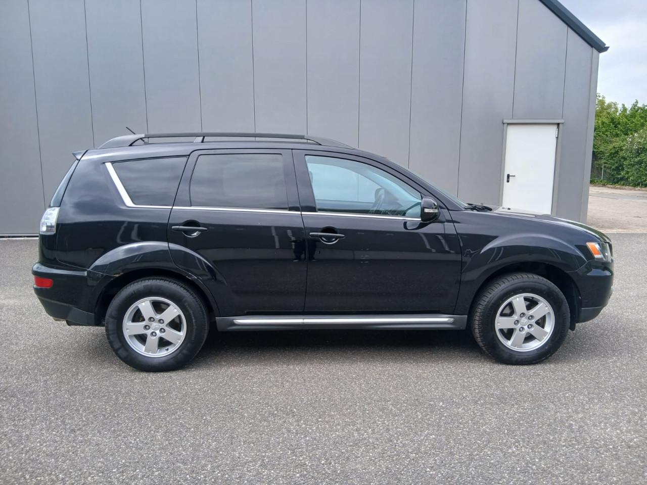 Mitsubishi Outlander 2.0 Intro Edition