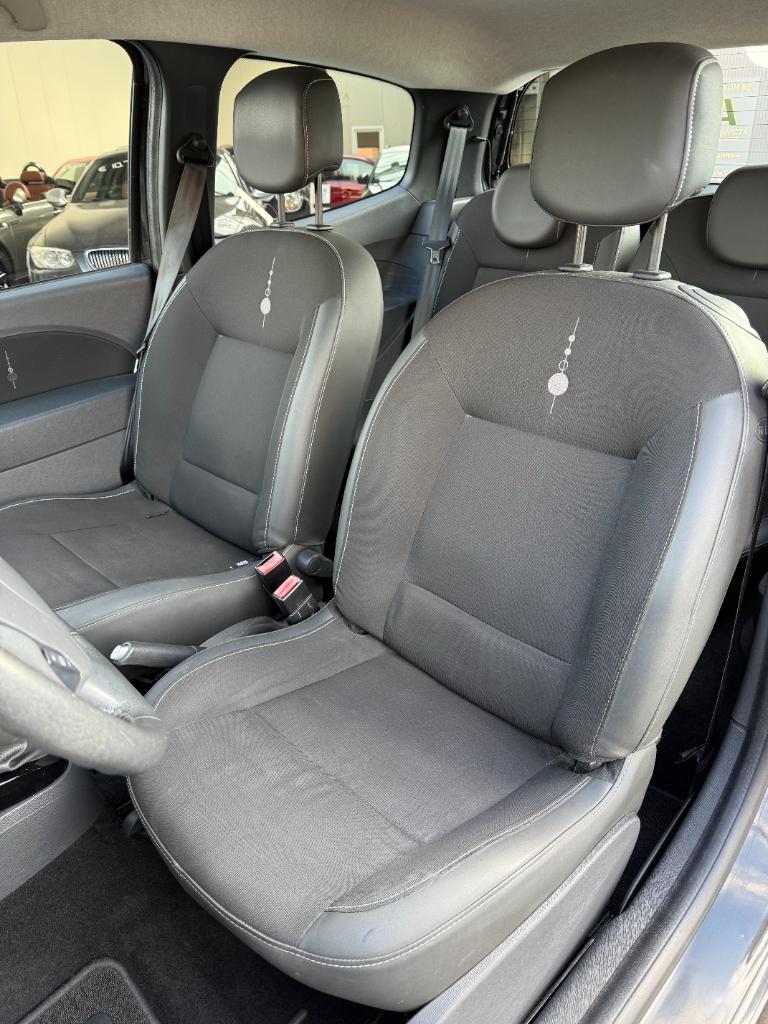 Renault Twingo 1.2-16v night & day - airco - nieuwe distributie