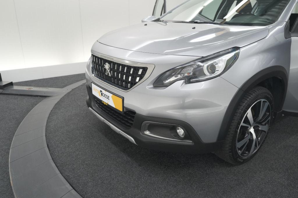 Peugeot 2008 puretech 110 allure | trekhaak | apple carplay | parkeersensor