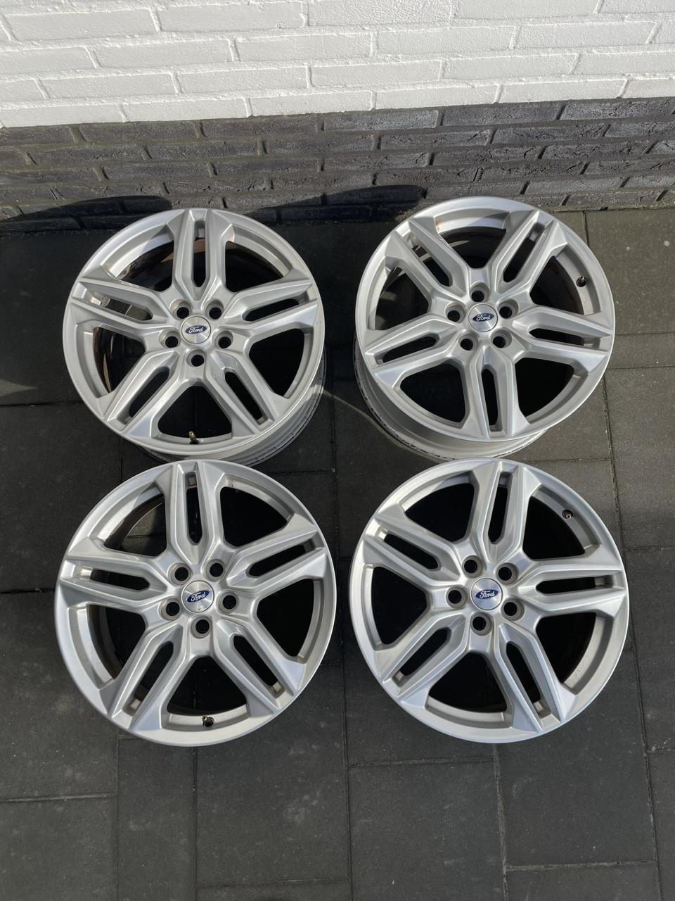 Originele Ford Mustang Mach-E 18" lichtmetalen velgen
