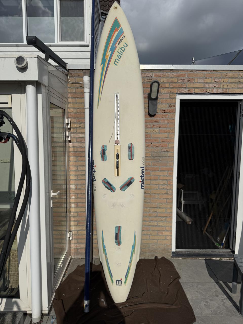 Complete surfset mistral