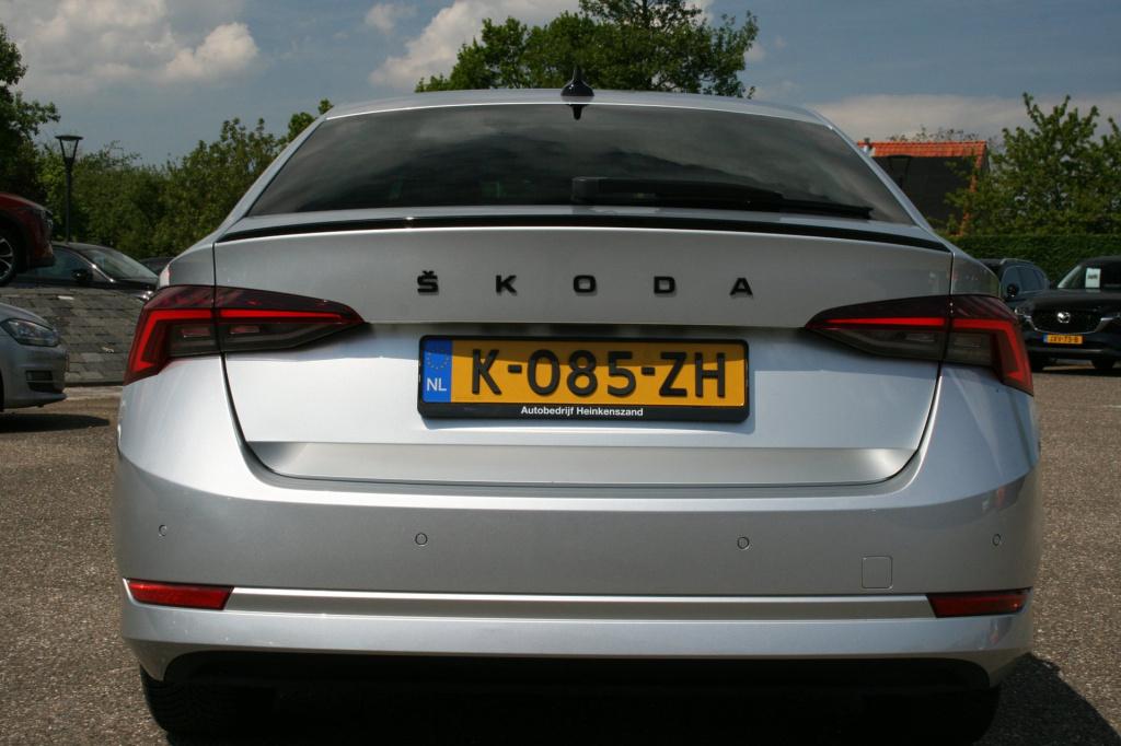 Skoda Octavia 1.0 e-tsi sport business