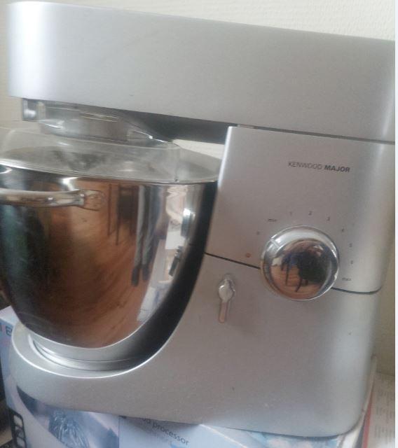 Kenwood keukenmachine + toebehoren