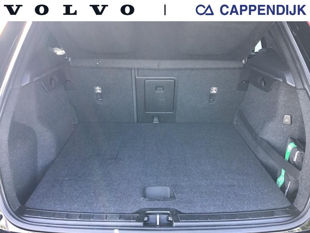 Volvo XC40 1.5 t5 recharge business pro