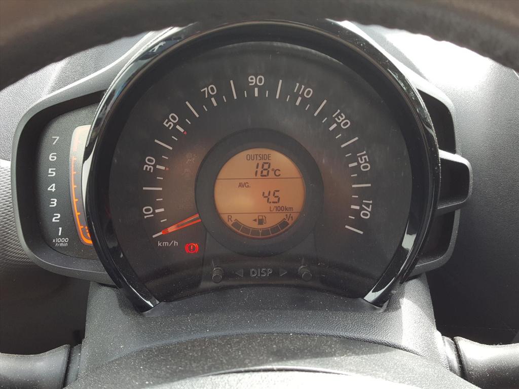 Peugeot 108 1.0 e-vti 72pk 5d active | airco | radio | bluetooth | bellen &