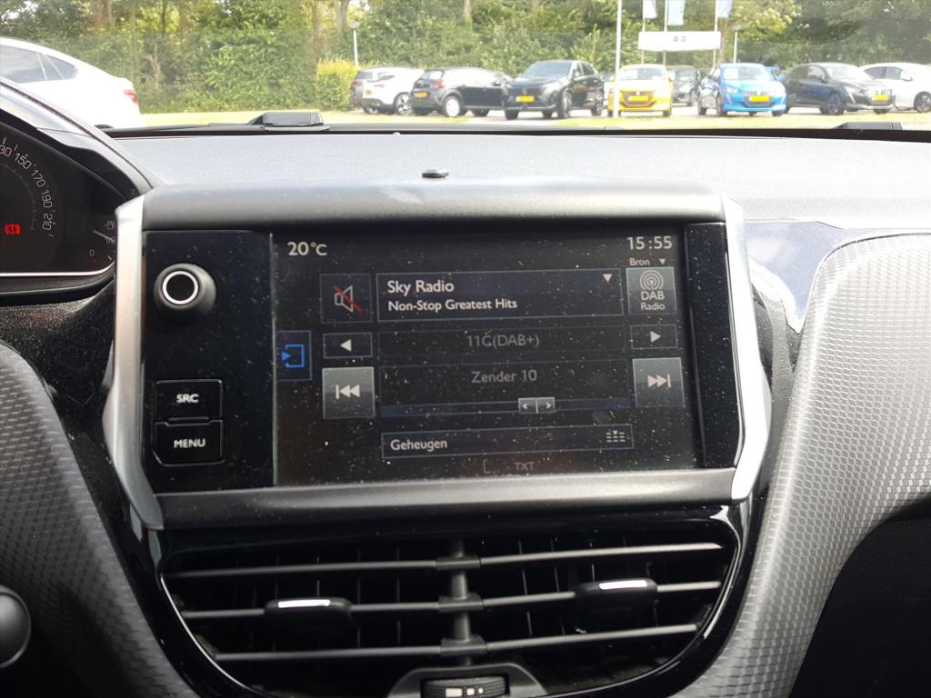 Peugeot 208 allure 1.2 pt-110pk 5d kleurnavigatie applecarplay&androidauto 